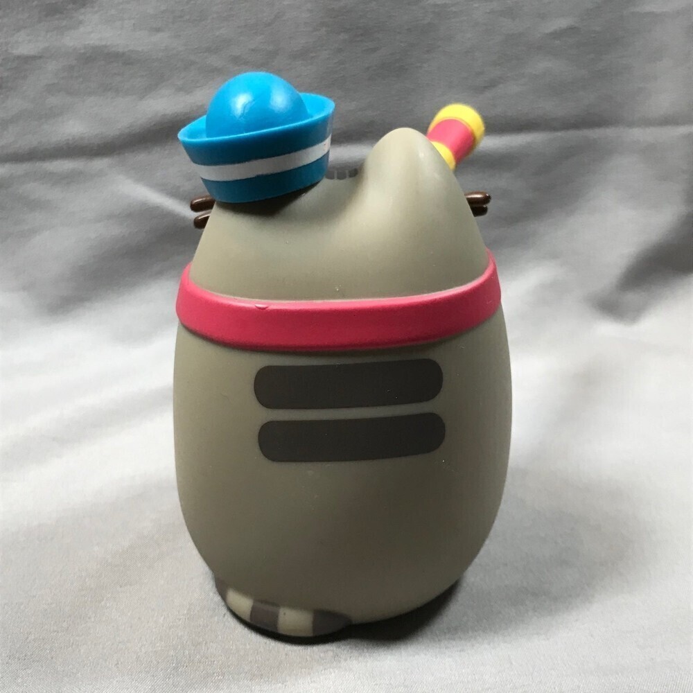 Pusheen Box Exclusive Sailor Vinyl Figure Summer 2019 - Picture 3 of 6